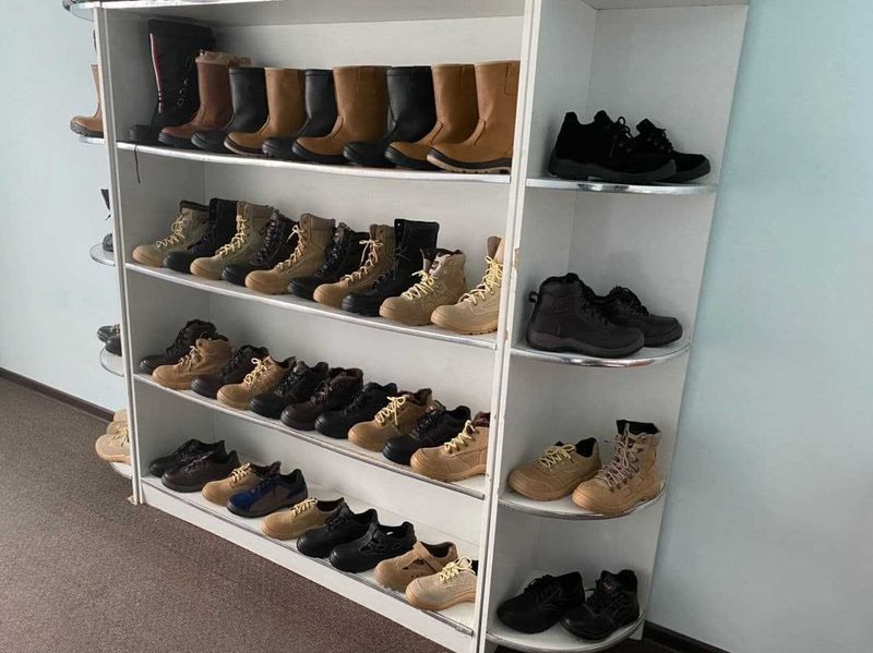 Спецобувь фабричная, Safety Shoes, Композит/метал Подносок, Литьевая Спецобувь фабричная, Safety Shoes, Композит/метал Подносок, Литьевая