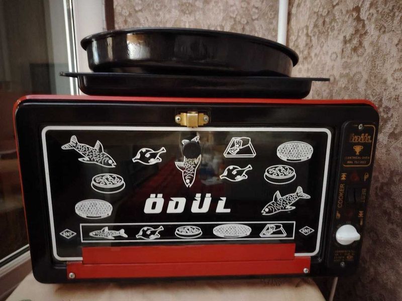 Электродуховка ODUL -1010 Электродуховка ODUL -1010
