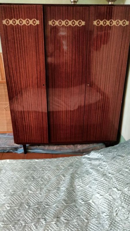 Продается шифонер
