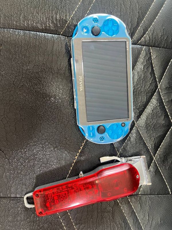 Ps vita и тример машинка Ps vita и тример машинка