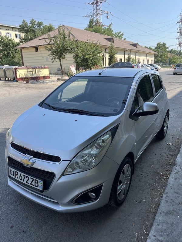 Srochna Sotiladi Srochna Sotiladi