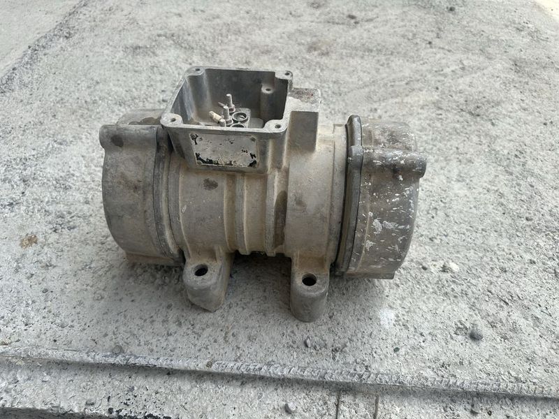 Vibramator (выбраматор). Vibrator (вибратция) Vibramator (выбраматор). Vibrator (вибратция)