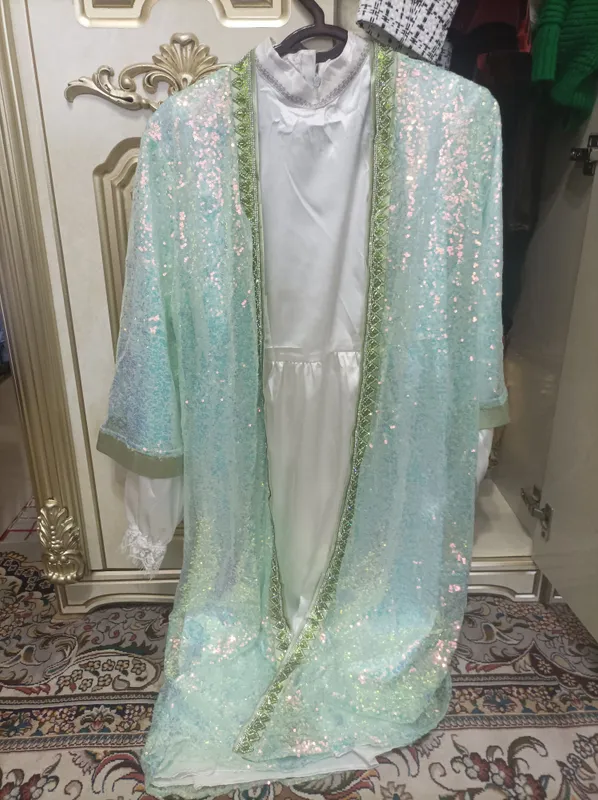 troyka sotiladi 2marta kiydm 150ga beraman