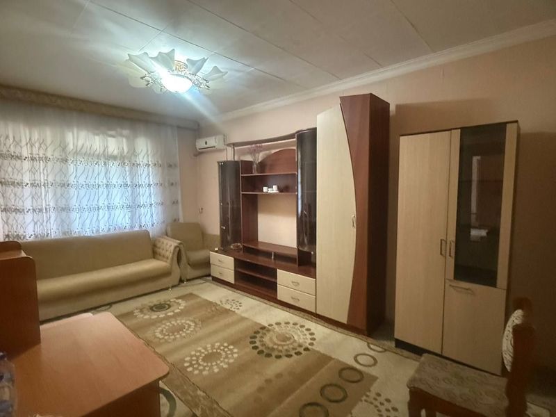 Аренда Чиланзар 19 2/4/4 балкон 1,5 *6 Аренда Чиланзар 19 2/4/4 балкон 1,5 *6