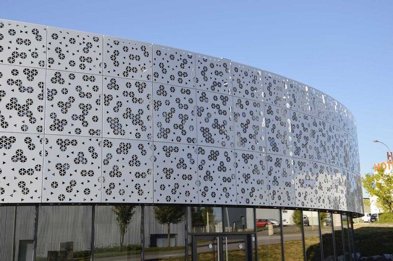 PERARIROVANNIY | Fasad panellari | Stenovoy panel | Dekor | Фасадная PERARIROVANNIY | Fasad panellari | Stenovoy panel | Dekor | Фасадная