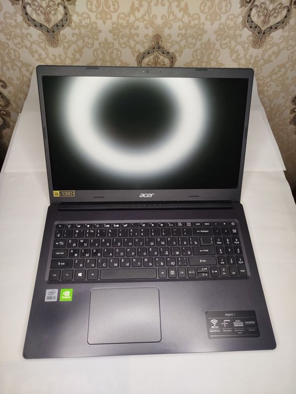 Acer Aspire 3 | i5-1035G1 | 8GB RAM | 256GB SSD | NVIDIA MX330 Acer Aspire 3 | i5-1035G1 | 8GB RAM | 256GB SSD | NVIDIA MX330