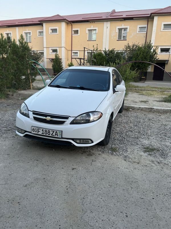 Lassetti jentra qilingan Avtomat