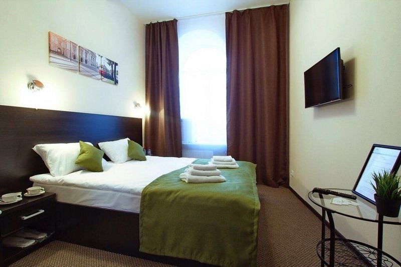 Hotel. Гостиница. (можно без ЗАГСа) Hotel. Гостиница. (можно без ЗАГСа)