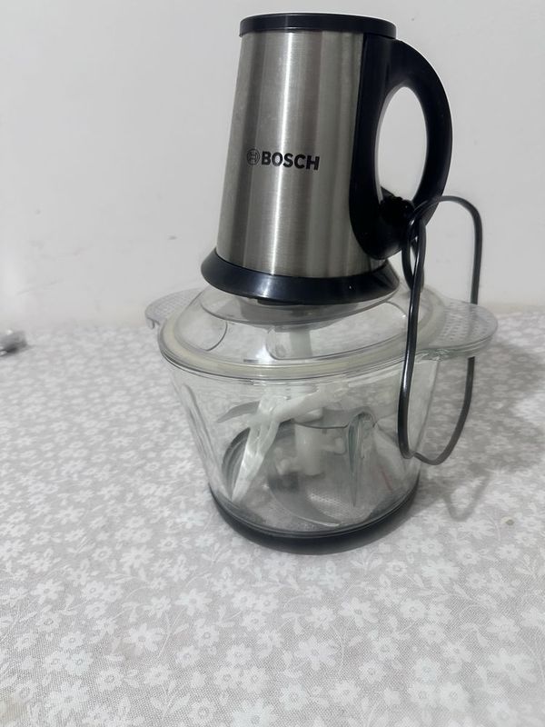 choper sotiladi, ishlidi faqat ustaga kursatish kere