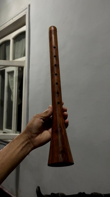 сурнай сотилади материяли у́рикдан ясалган янги сурнай сотилади материяли у́рикдан ясалган янги