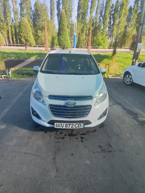 Spark sotiladi. Продается автомобиль спарк Spark sotiladi. Продается автомобиль спарк