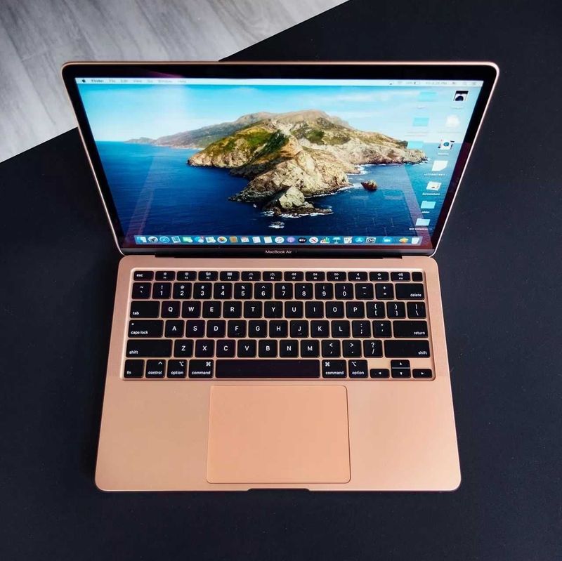 Macbook Air M1 8/256 Gold