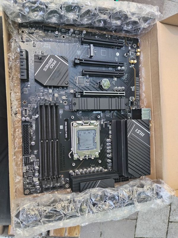 MSI PRO B650-P Wifi AM5 MSI PRO B650-P Wifi AM5