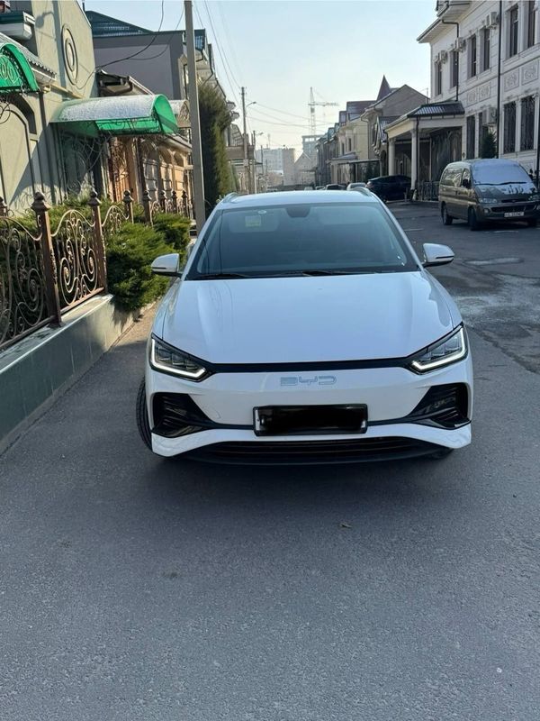 Byd E2 405km full Byd E2 405km full