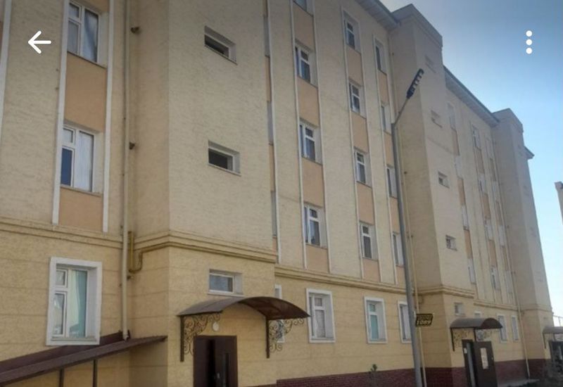 2 etaj 3 xonali kvartira sotiladi 2 etaj 3 xonali kvartira sotiladi
