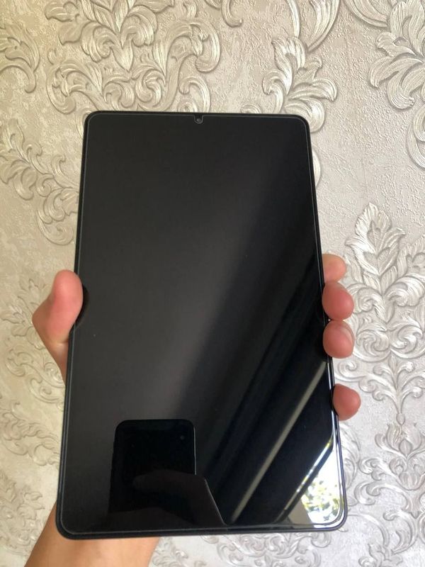 Samsung Galaxy Tab A9 sotiladi Samsung Galaxy Tab A9 sotiladi