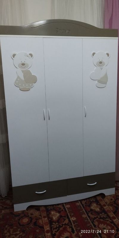 Bolalar uchun krovat va shkaf Bolalar uchun krovat va shkaf