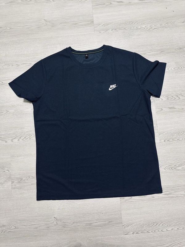 Мужские футболки (levis, nike)