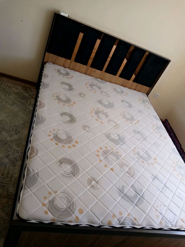 spalni garnitur sotiladi
