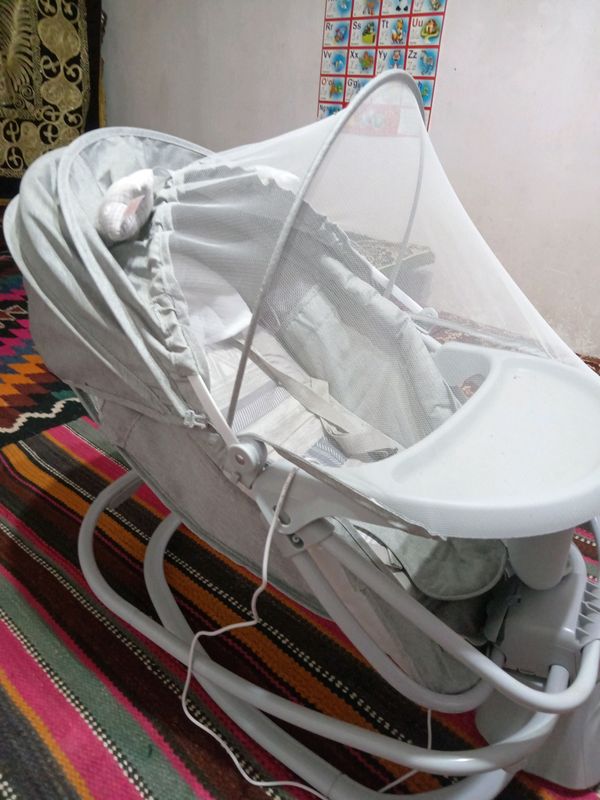 elektron beshik 4 tasi 1 da. xitoy mahsuloti elektron beshik 4 tasi 1 da. xitoy mahsuloti