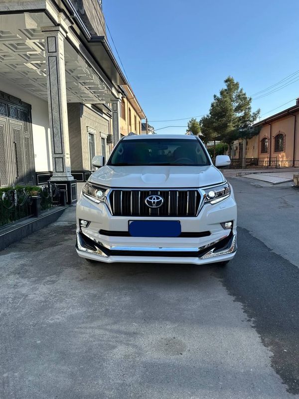 Tayota land cruiser Prado 150 VX 2020 yil 17.000 km Tayota land cruiser Prado 150 VX 2020 yil 17.000 km