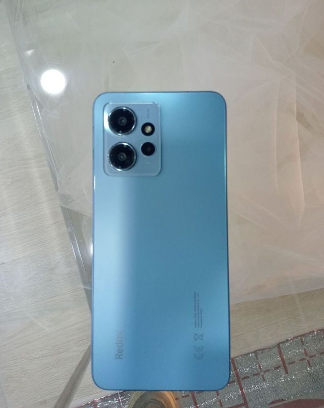 Redmi not 12 6/128gb holati yahshi Redmi not 12 6/128gb holati yahshi