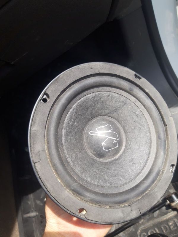 Machete midbass sotiladi xolati yaxshi