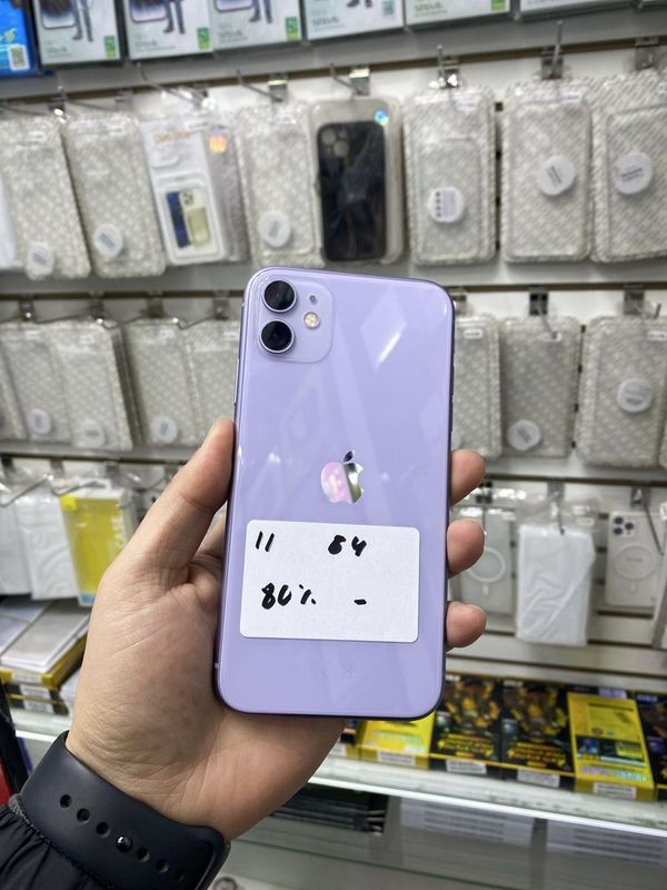 продаю iPhone 11 64Gb full