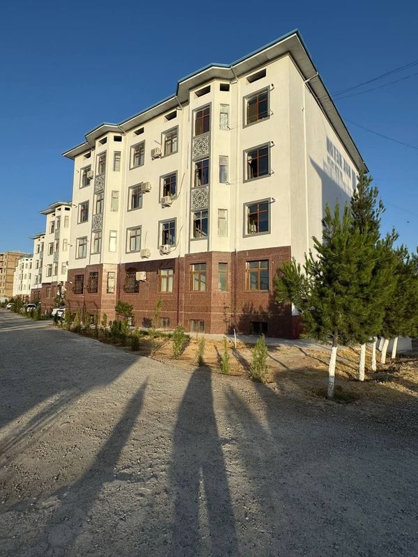 150 кв Дуплекс уй сотилади квадрати 2 ,5 млн дан тушади нархи арзон 150 кв Дуплекс уй сотилади квадрати 2 ,5 млн дан тушади нархи арзон