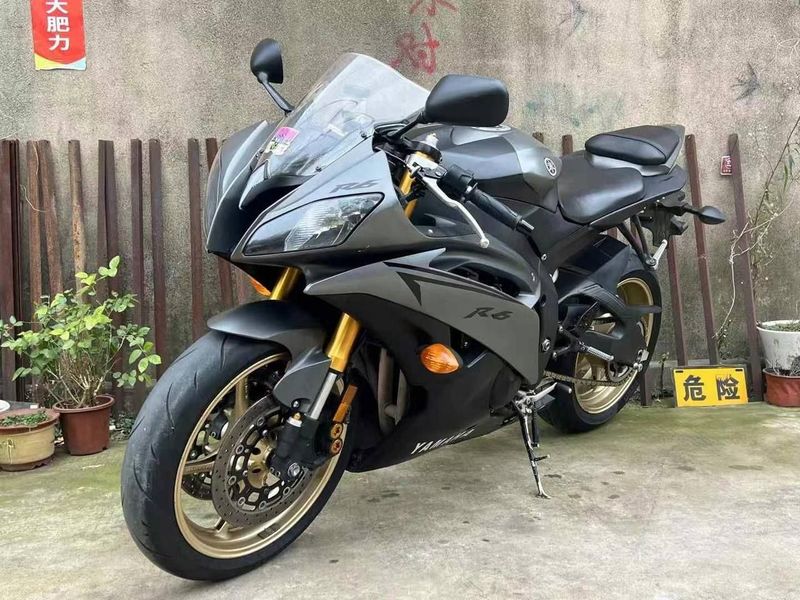 Продам мотоцикл YAMAHA R6 Продам мотоцикл YAMAHA R6