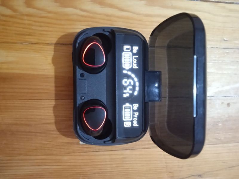 Airpods, quloqchinlar Airpods, quloqchinlar