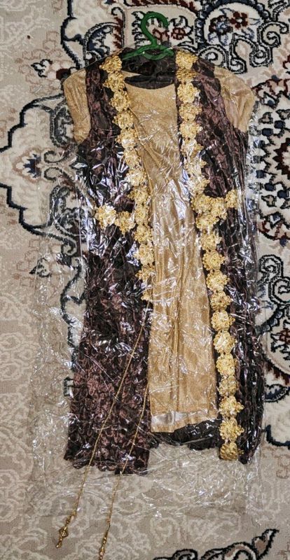 Qizla keln salom kymlar M L razmer 130.000 Qizla keln salom kymlar M L razmer 130.000