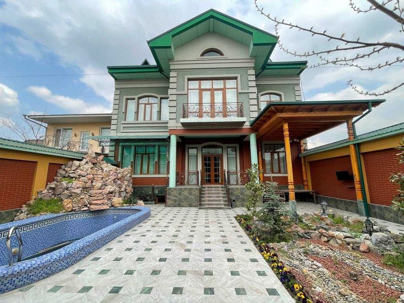 Продаётся эксклюзивный дом в Мирабадском районе! Продаётся эксклюзивный дом в Мирабадском районе!