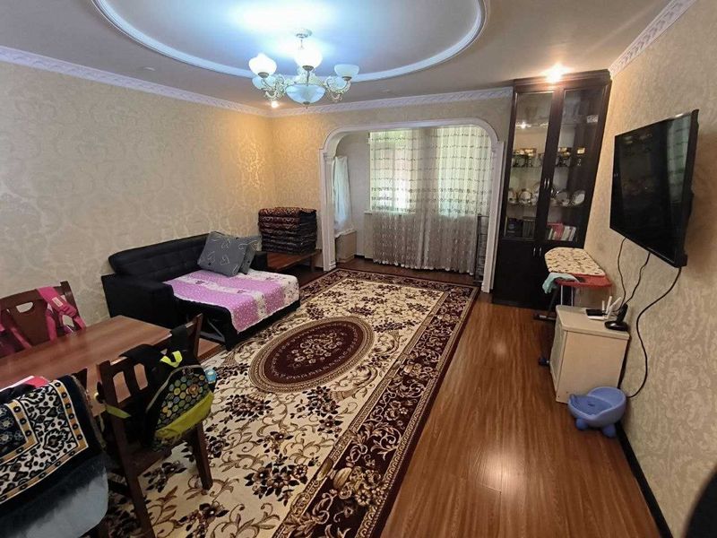 Sotiladi 3 xon kv 1 qavat dokon ofis va xk 2 liniya Sebzor Ganga NBU Sotiladi 3 xon kv 1 qavat dokon ofis va xk 2 liniya Sebzor Ganga NBU