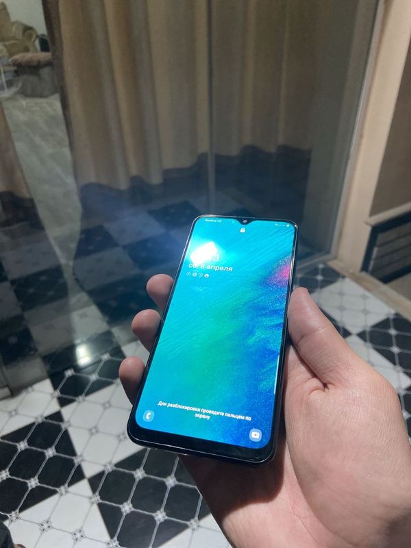 Samsung A20 SOTILADI