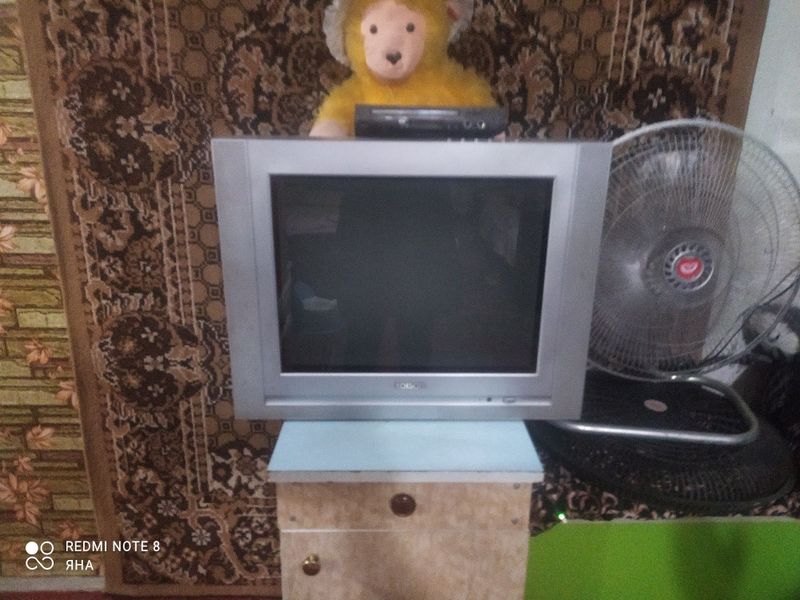 Продам телевизор Продам телевизор