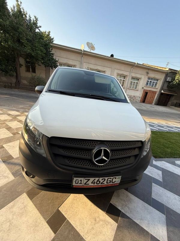 Mercedes-Benz Vito | 2016 год | Отличное состояние | Передний привод Mercedes-Benz Vito | 2016 год | Отличное состояние | Передний привод
