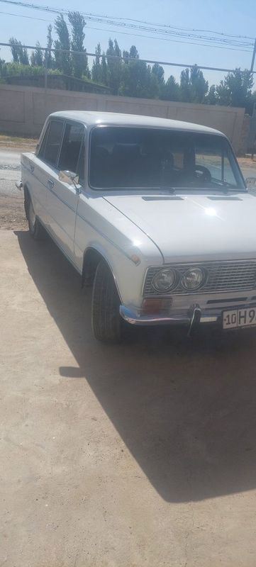 Vaz 2103 moshina