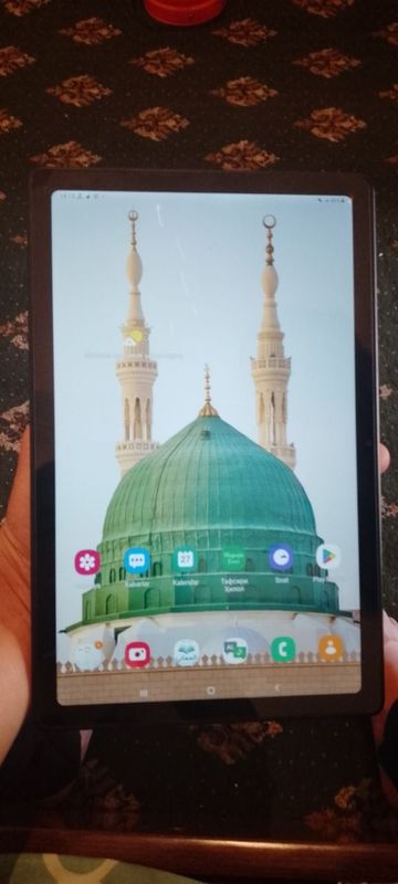 Samsung tab a7 .