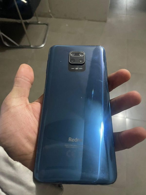 Redmi not 9 s bor abmen iphone 8/7+ 128 lik kerak