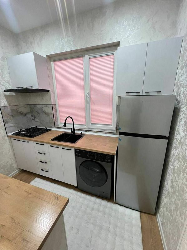Чиланзар 2. Продам 2в3 комнатная Чиланзар 2. Продам 2в3 комнатная