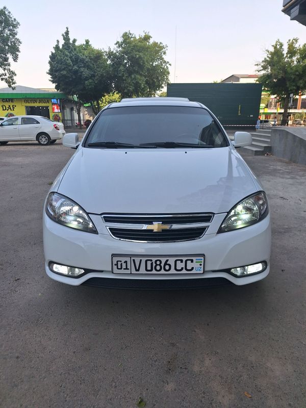 Автомобиль б/у