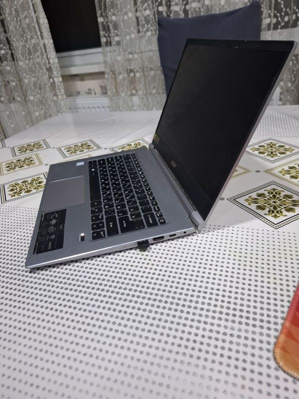 Продаётся ноутбук Acer swift 3. 14 диагональ Продаётся ноутбук Acer swift 3. 14 диагональ