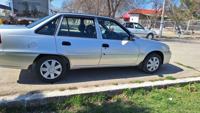 Нексия 2. 1.6 лукс кондиционер... Нексия 2. 1.6 лукс кондиционер...