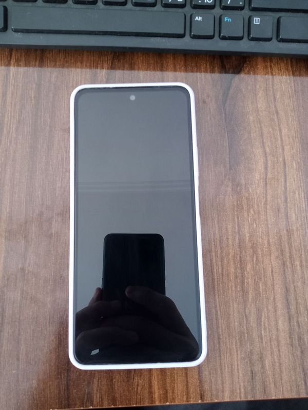 Infinix hot 50 8+8/128 Infinix hot 50 8+8/128