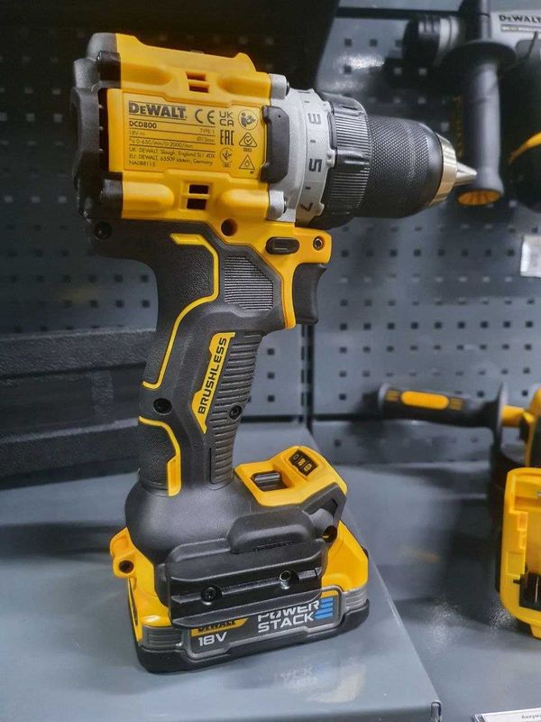 Аккумуляторная дрель шуруповерт DeWALT DCD800E1T-QW