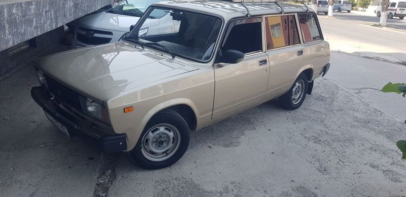 легковой автомобиль легковой автомобиль