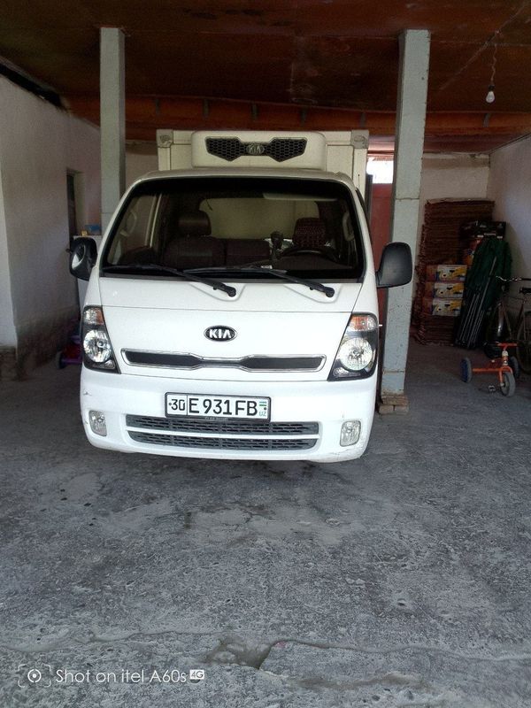 Kia bongo, refrigerator 2013 yil Kia bongo, refrigerator 2013 yil