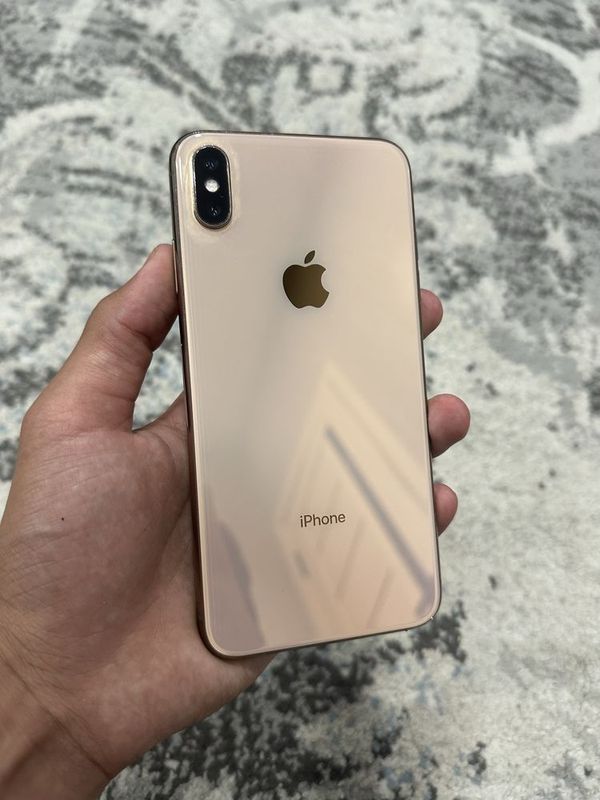 Iphone xs max 512gb sotiladi Iphone xs max 512gb sotiladi