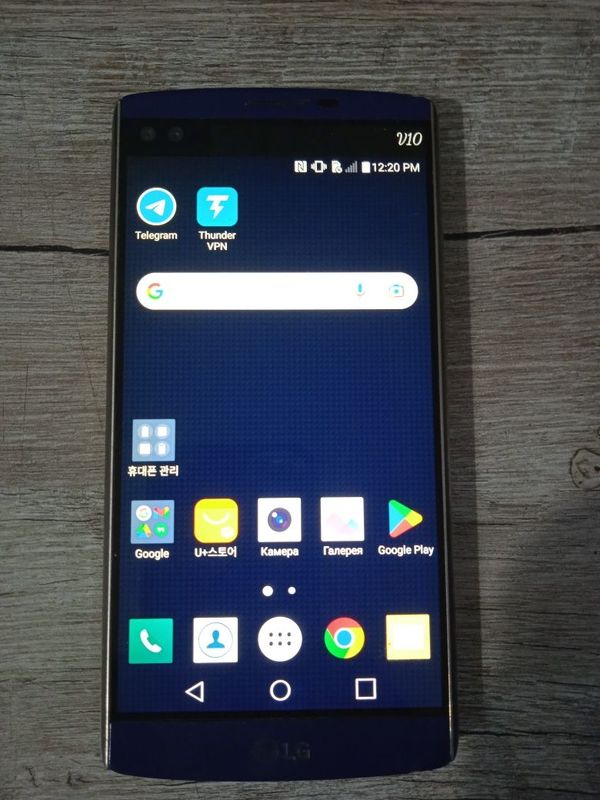 Продам телефон LG Продам телефон LG